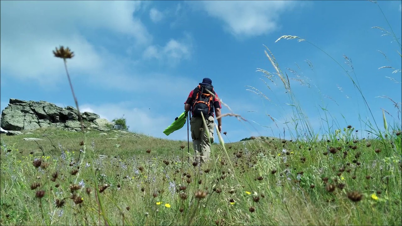 Mount Verno: Kronos summit 1677m  / Όρος Βέρνο:  κορυφή Κρόνος 1677μ