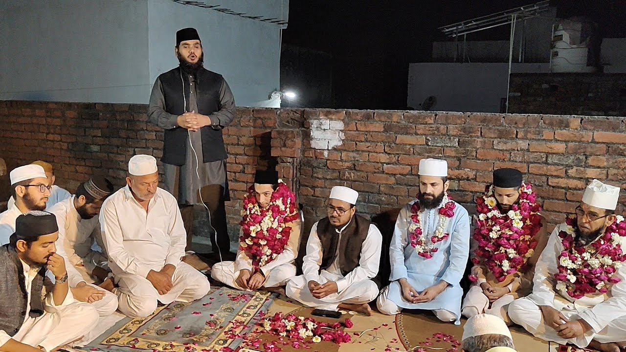 Jashn E Takmeel E Qur'an Bar Makan Moulvi Anzar Shah Khan Nalapar Rampur 