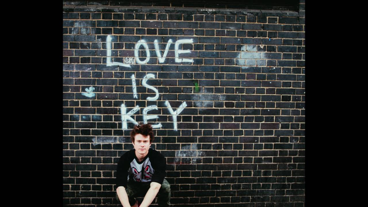 Alec Benjamin - Love Is a Fragile Dance