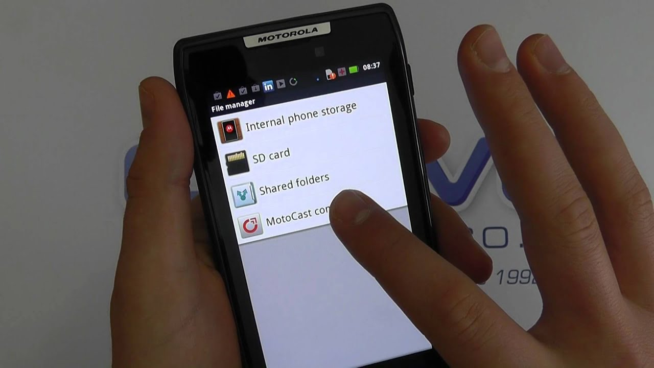 Motorola RAZR (XT910) Android Smartphone Hands On (Software & Hardware)