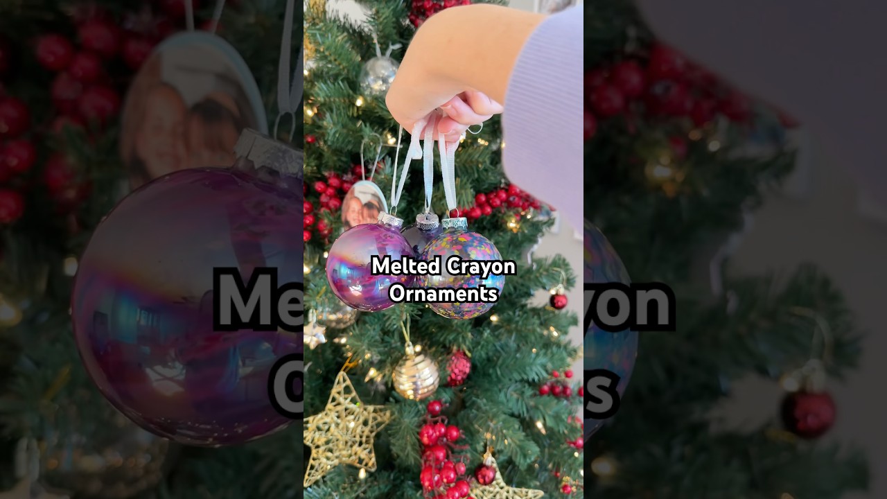 Melted Crayon Ornaments | Christmas Activity 🎄 
