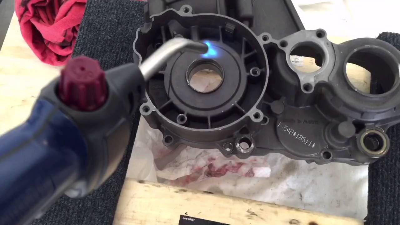 Remove left main bearing from a KTM 250sx