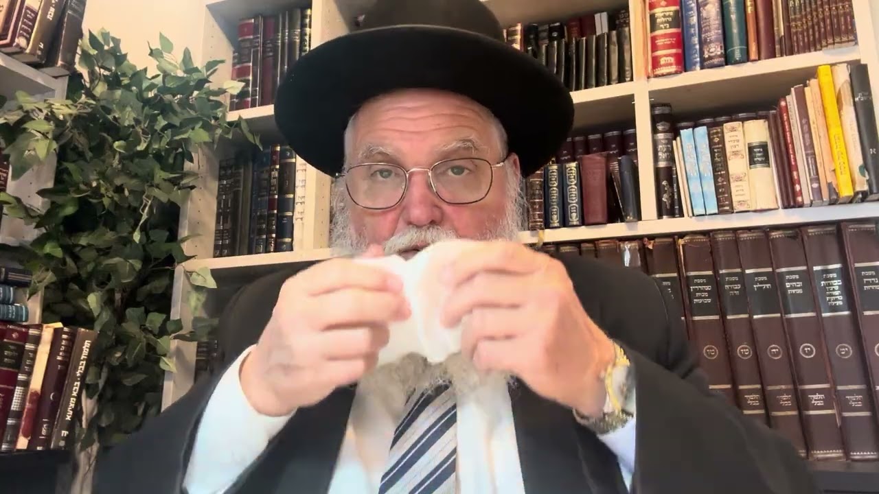 הדף היומי/ מנחות דף מ״ב/מאת הרב משה ביתן שליט״א/מחה״ס באר משה/פניני משה/ביתן הפרשה ושו״ת קרן אור. 