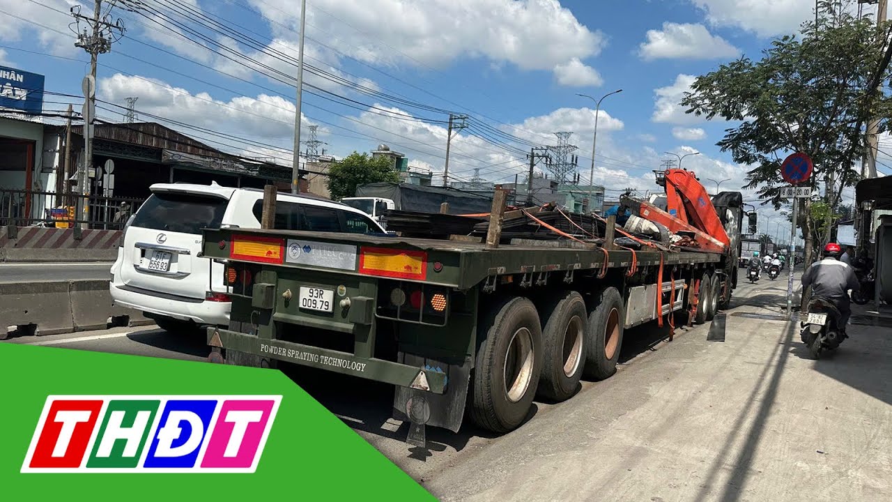 CSGT có thông tin về vụ tai nạn do thắng gấp | THDT