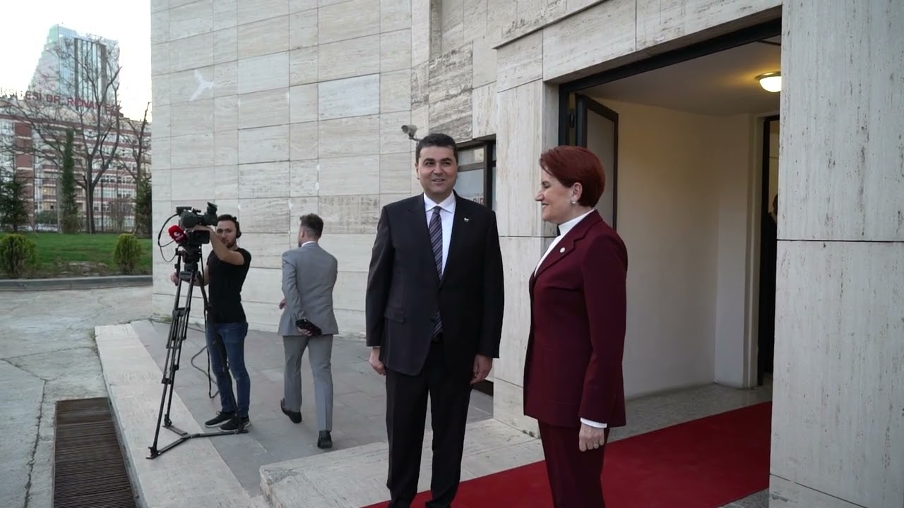 DEMOKRAT PARTİ EV SAHİPLİĞİNDE 6'LI MASA TOPLANTISINDA LİDERLERİ KARŞILAMA G&Ouml;R&Uuml;NT&Uuml;LERİ