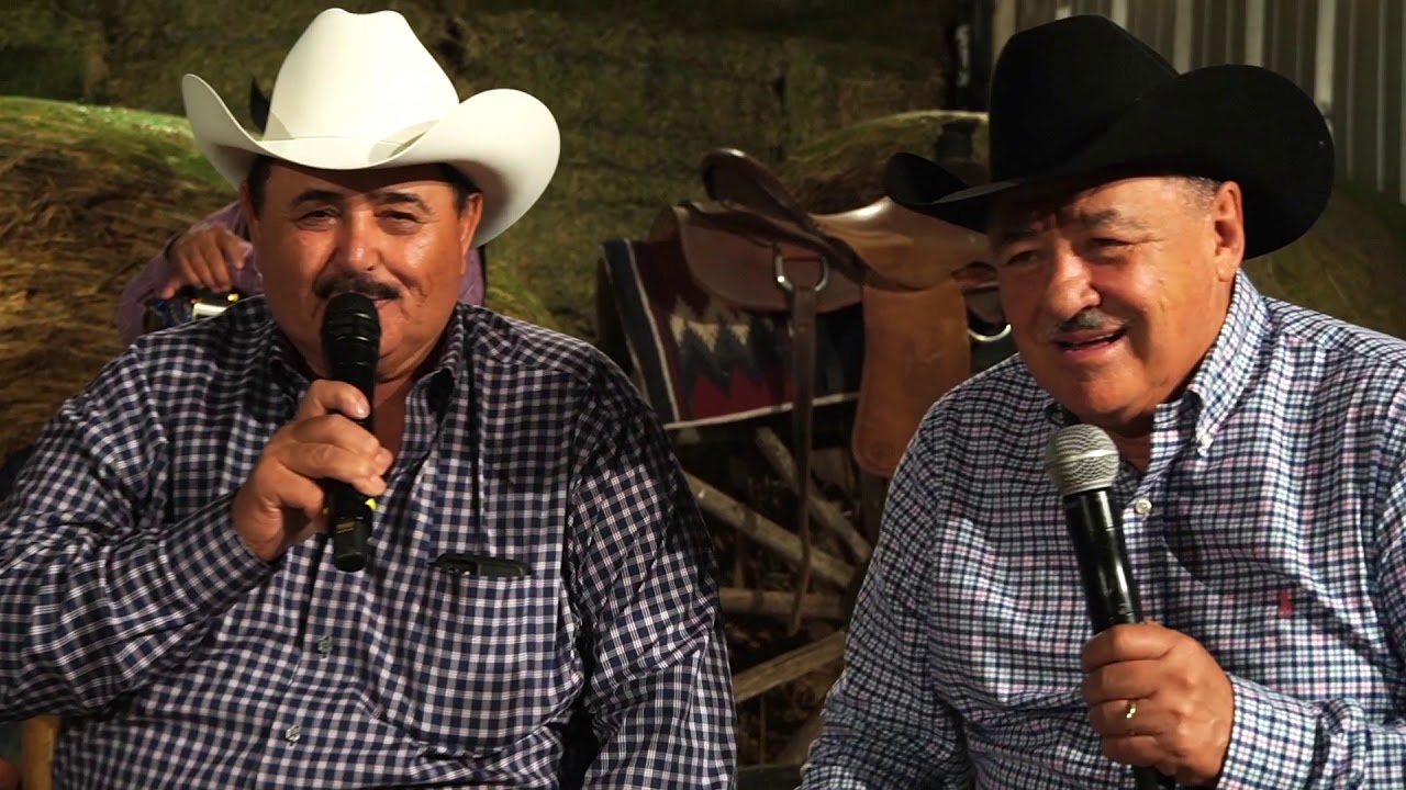 Los Huracanes desde el Rancho   El Ayudante El vivo Desde El Rancho
