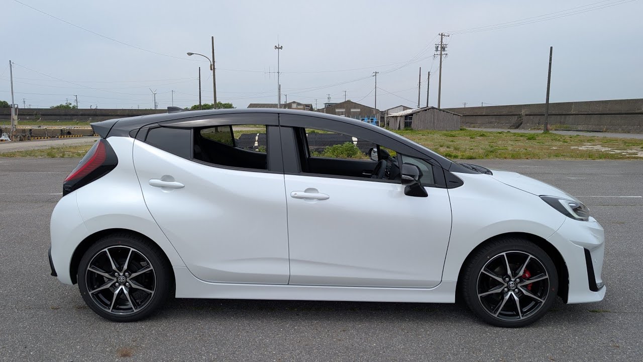 Aqua GR Sport 2025 - Toyota