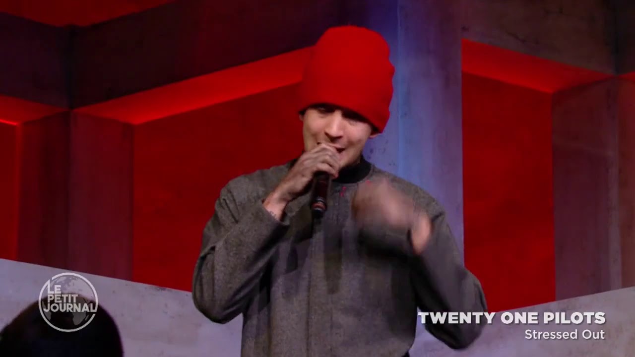 Twenty One Pilots - Stressed Out (Live at Le Petit Journal)