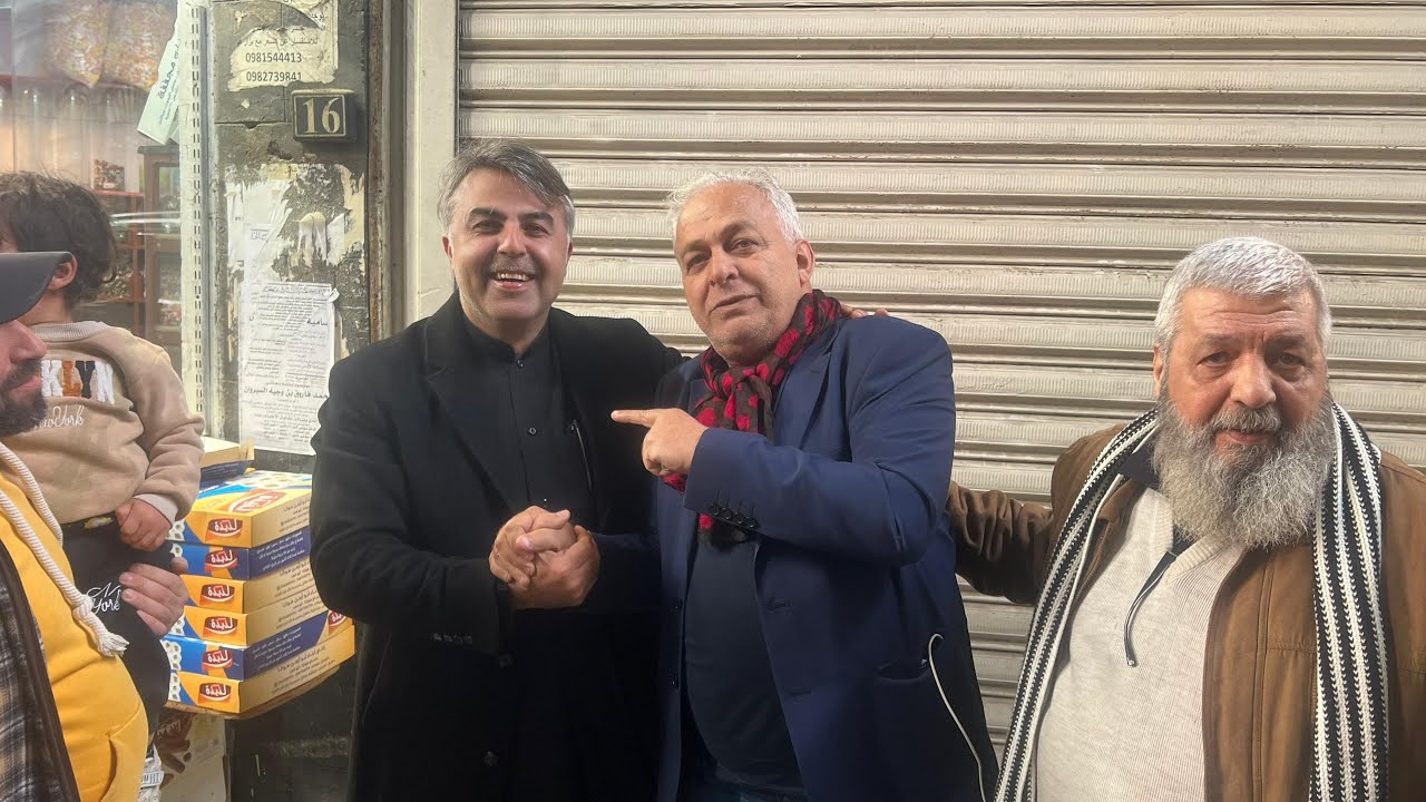 الثقافة السورية على مسافة مئة متر ، تفصلان بين حقبتين من تاريخ سوريا ،وموسى العمر يغلق الطريق