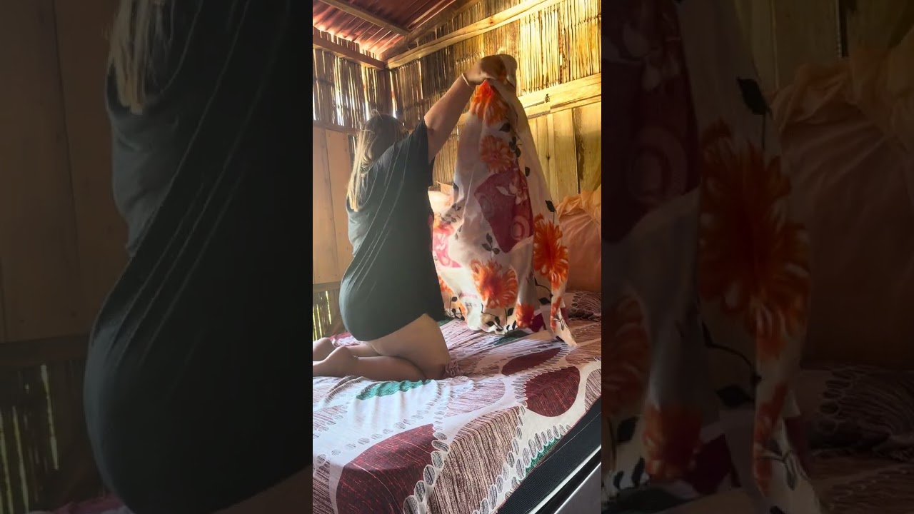 Alistando la cama Soy Genesis Palacios 