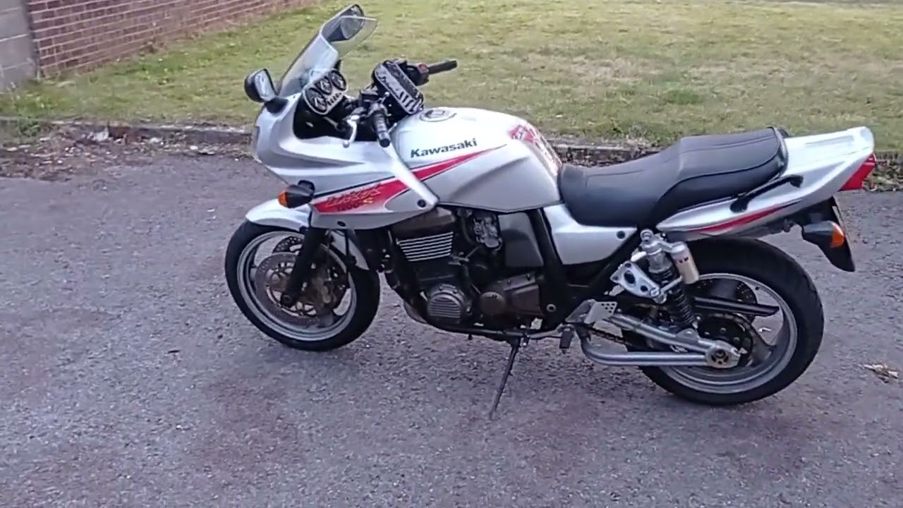 Kawasaki zrx1200s