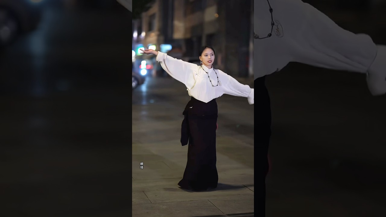 Na Cuo*Jinwai Tibetan Dance. Guozhuang Dance*Zhuorecham Soul Dancer #xiaolitv