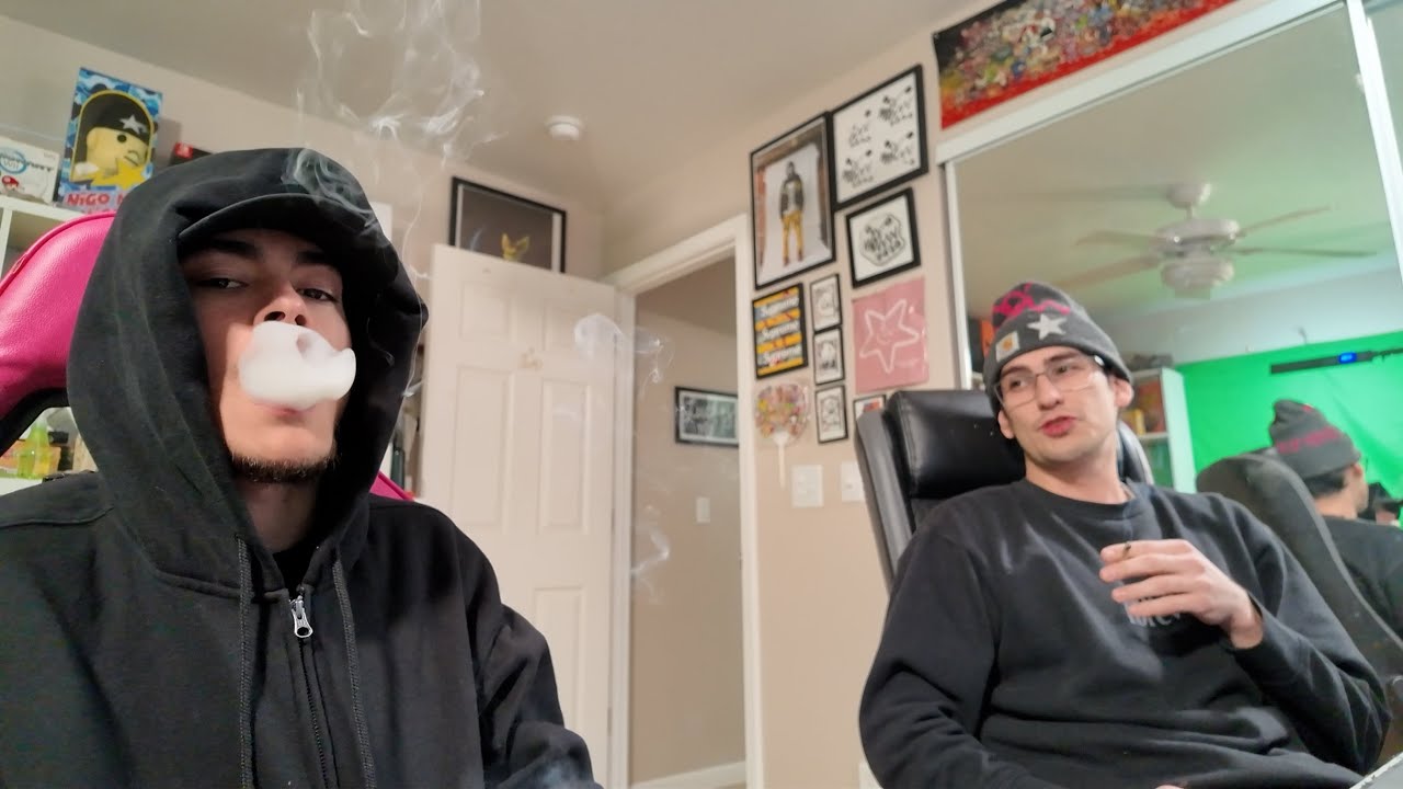 HOTBOXING THE HOMIES CRIB GOIN CRAZY