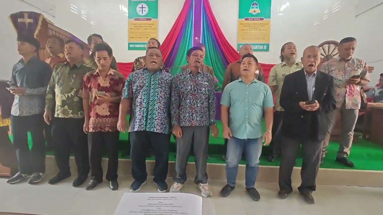 Vocal Group Seksi Bapa Pamatang Simalungun - Gok Malas Ni Uhur