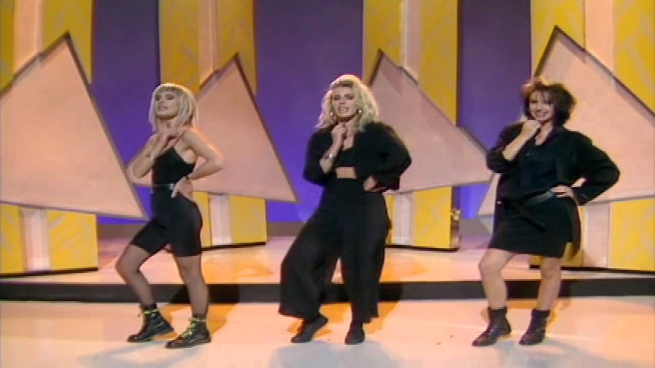 Bananarama : More Than Physical - Wogan - 8/'86.