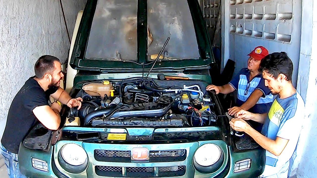 Detalhes da Manutenção no Cofre do Motor do Troller Pré - Transamazônica | TAC 2020