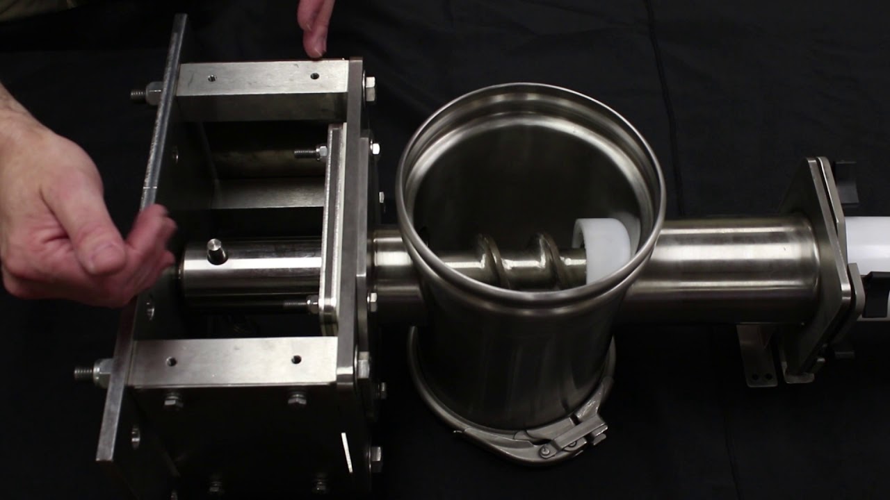Hygienic Conveying with the Flex Screw Conveyor from Spiroflow