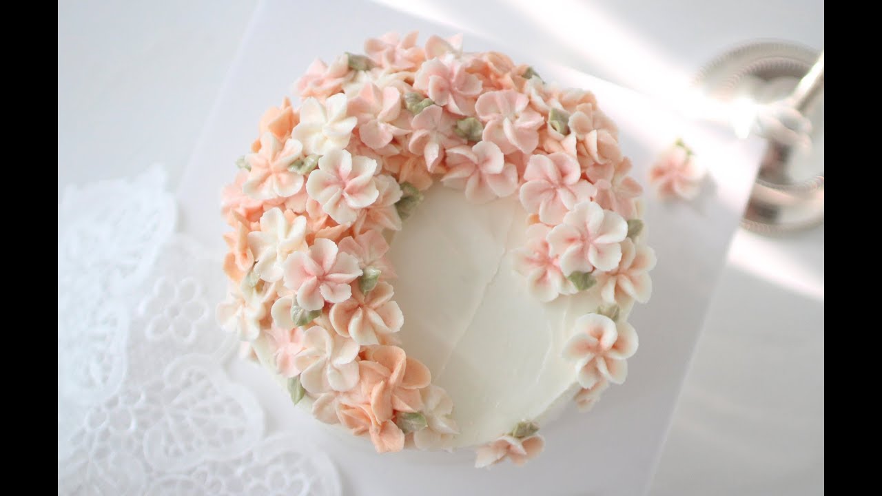 [Eng Sub]How to make buttercream cherry blossom flowercake 애플블로섬 플라워케이크만들기