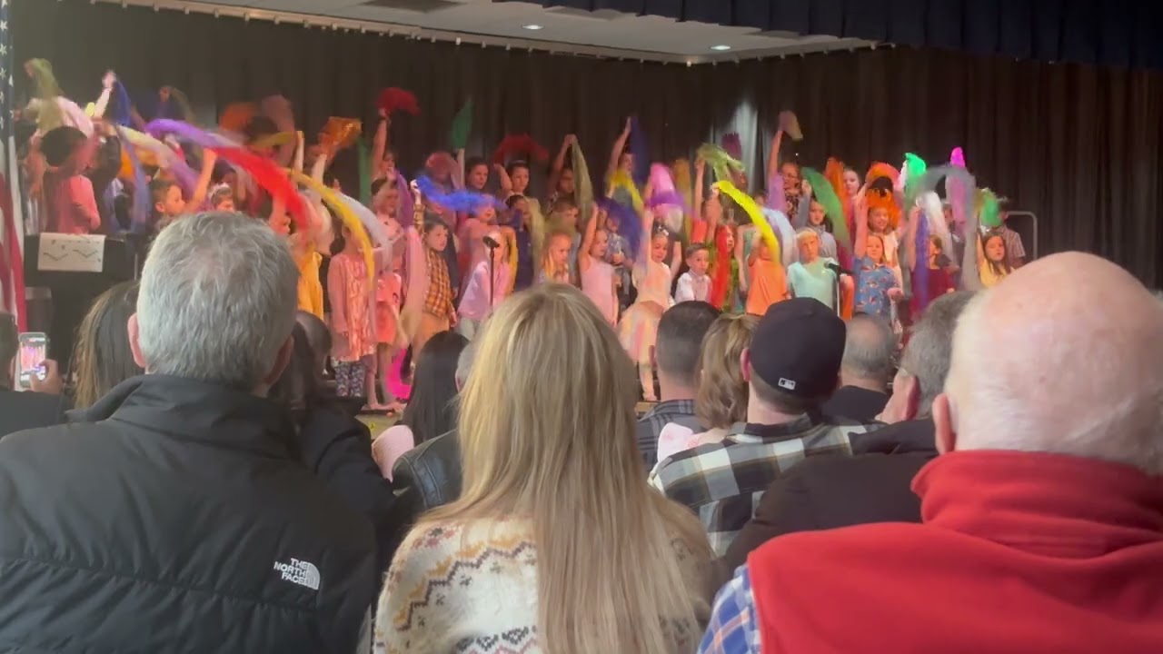 Clarkston Elementary School 2nd Grade Music Concert 