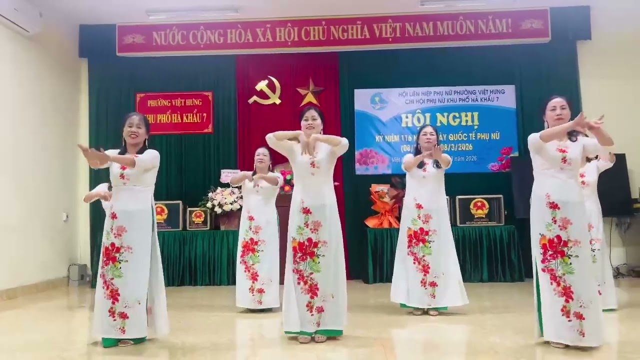 Hành trình của lá - khu Hà Khẩu 7 - phường Việt Hưng - tỉnh Quảng Ninh 