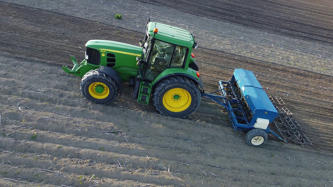 Σπορά Τριφυλλιού - John Deere 6630p