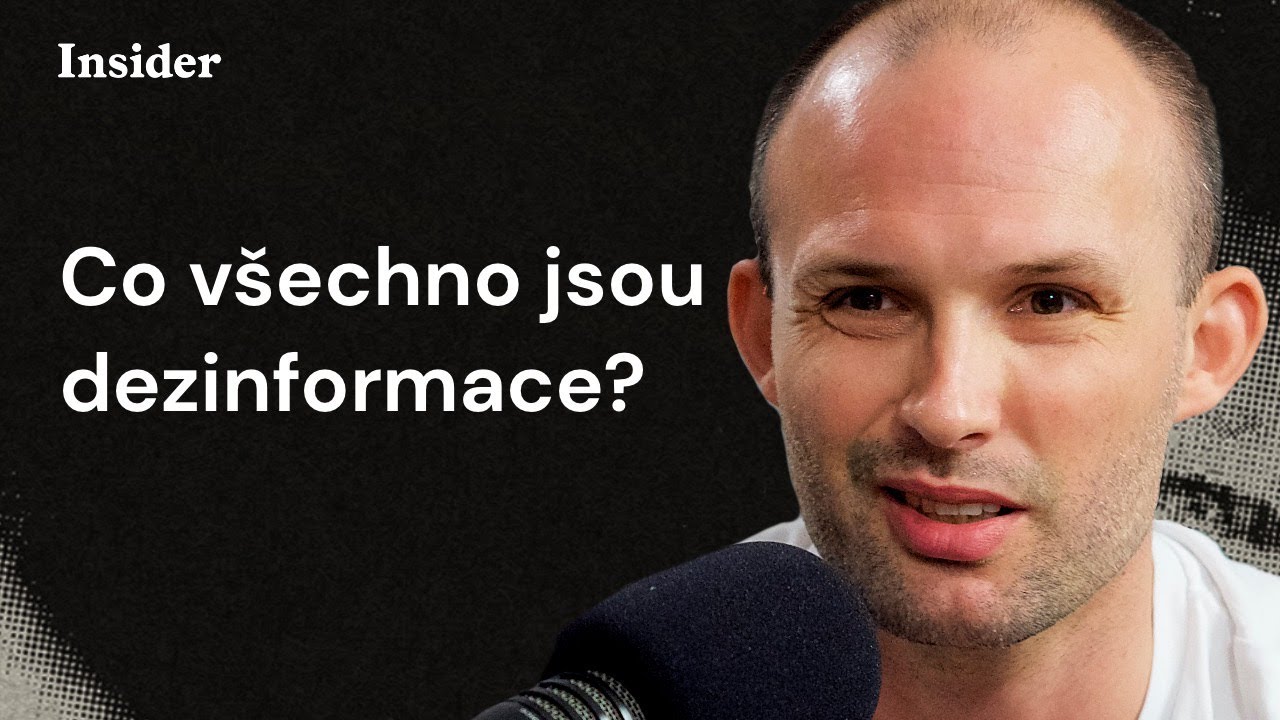 Odborn&iacute;k na dezinformace vysvětluje z&aacute;kladn&iacute; pojmy: dezinformace, hybridn&iacute; v&aacute;lka, fakenews.