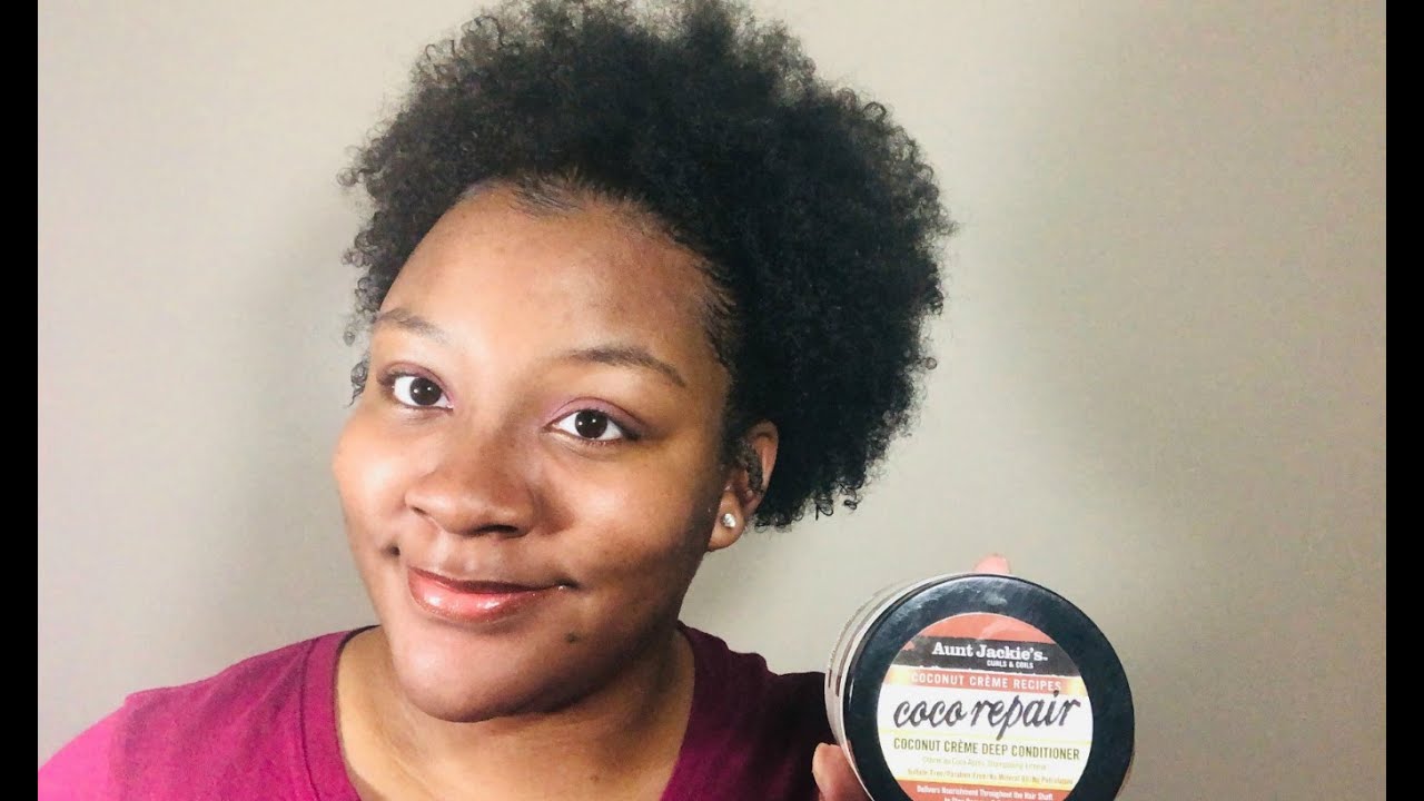Step by Step Deep Conditioning using Aunt Jackies Coco Repair | CurlFriendsTV