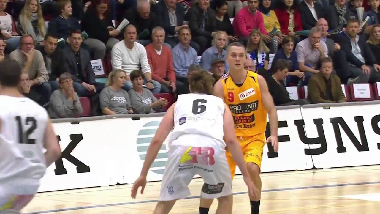 Vedran Borovcanin HIC 2015/2016 Highlight
