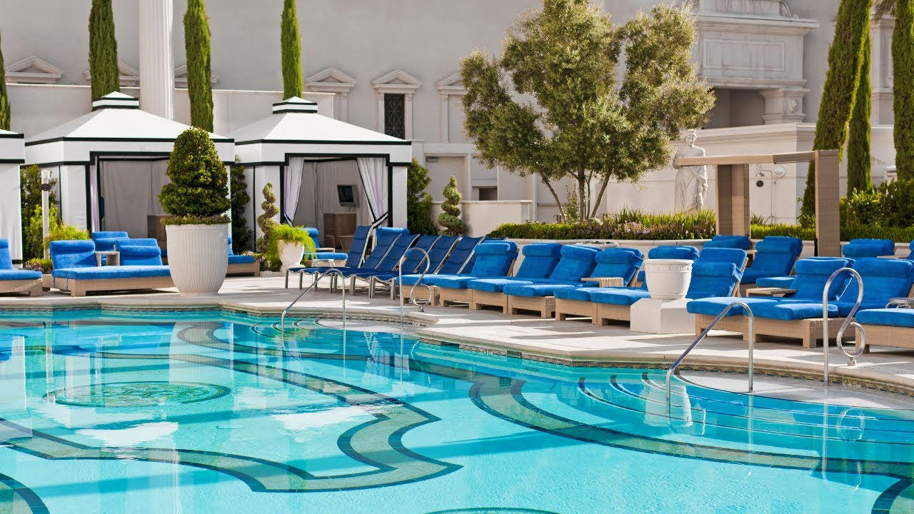 W SOUTH BEACH MIAMI | Oceanfront Room Tour #luxury #millionaire #brownandbeachy