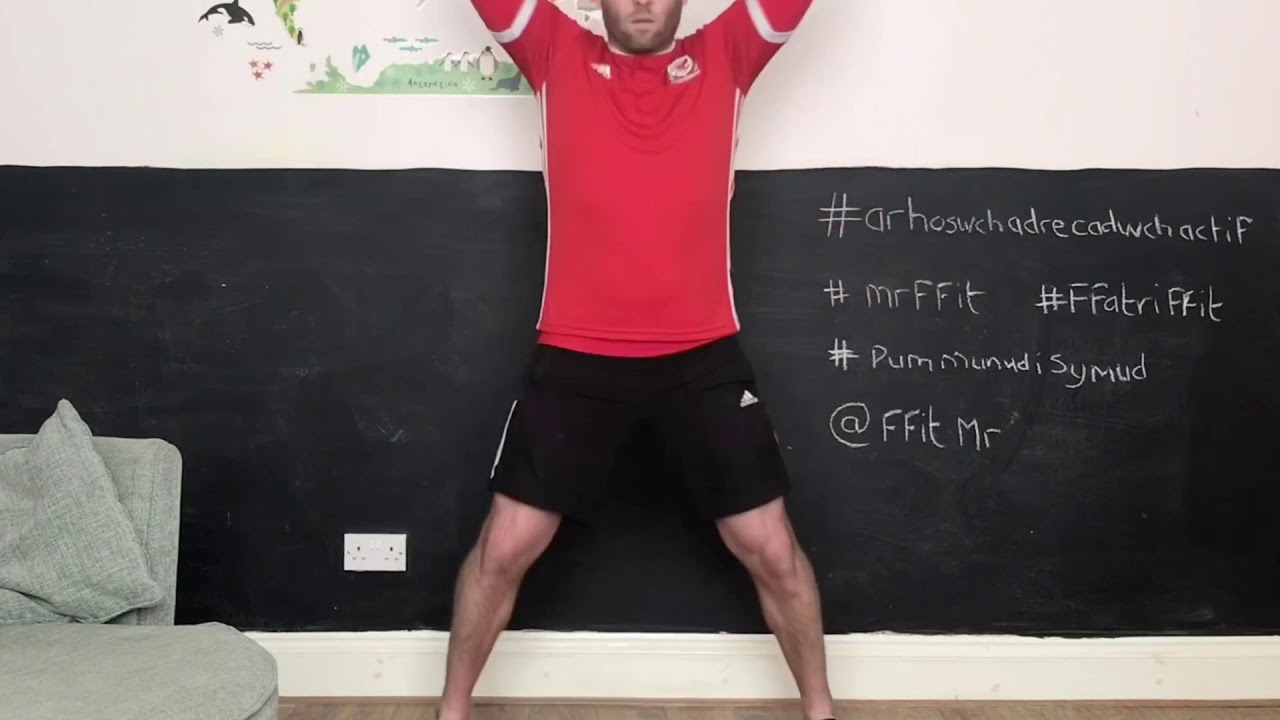 Mr Ffit Pum Munud i Symud