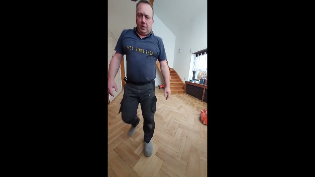 Parkett schleifen - 14 Stunden Zeitraffer