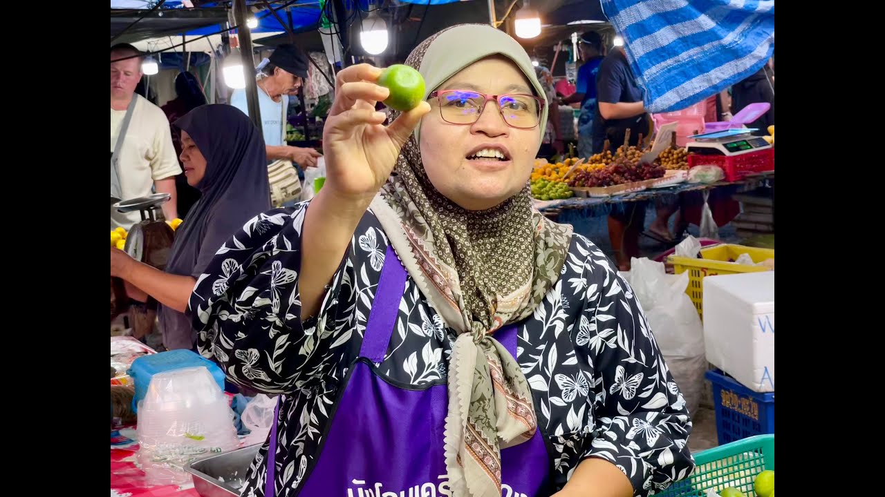 Nai Yang Market Phuket #naiyang #naiyangmarket #thaifood #thailandia #Market #naiyangfood #phuket