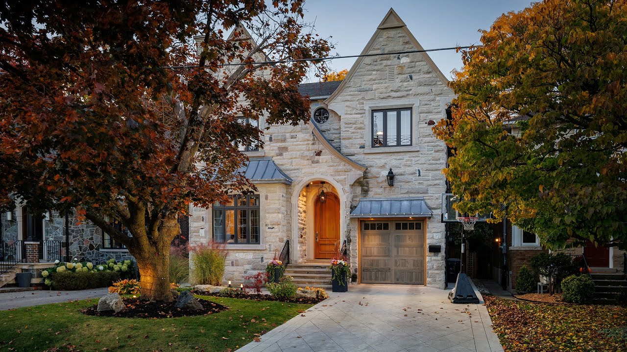 24 Valiant Road, Etobicoke