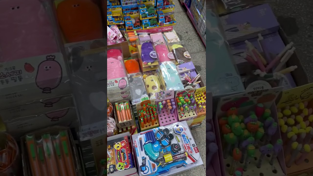 Toy store in Seoul Korea #toys #toyshopping #fun #vlog #shorts #viral #travel