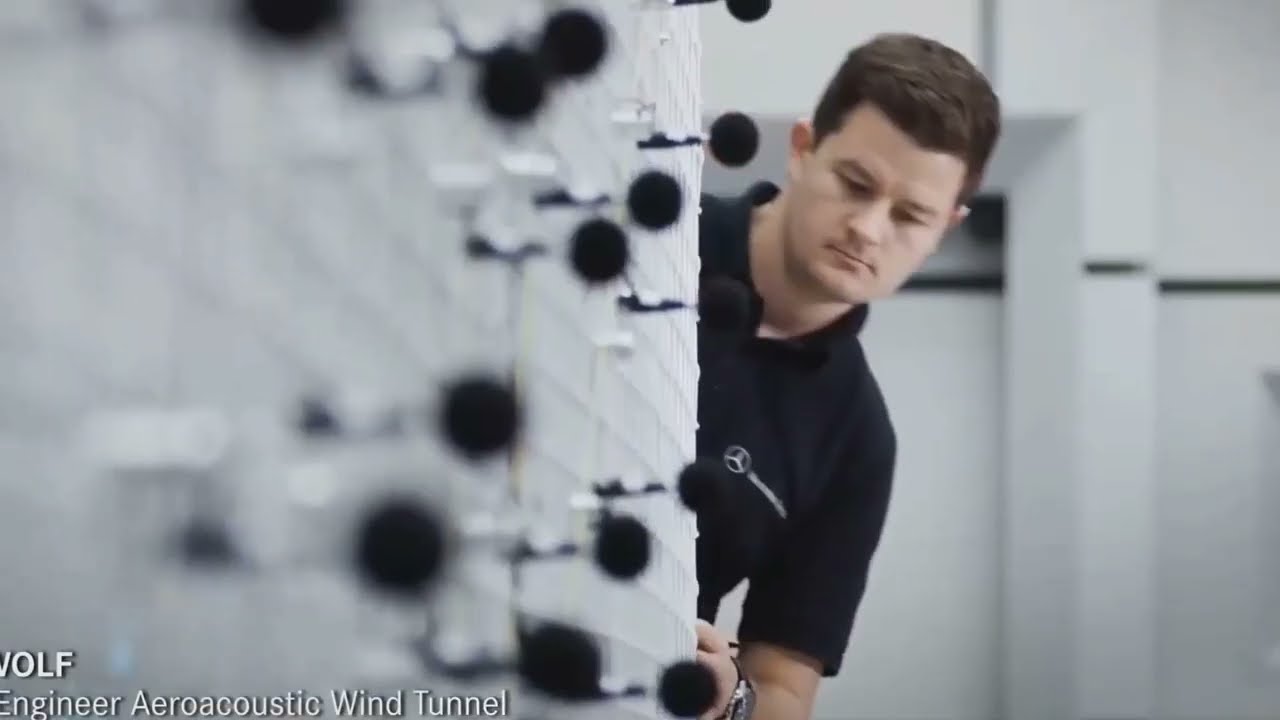 Acoustic Arrays in Aero-Acoustic Wind Tunnels