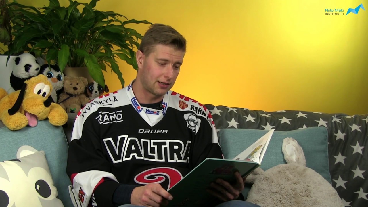 Mikko Kalteva lukee kirjan Hurjan hauska autokirja