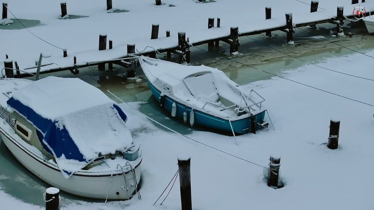 Should You Leave Your Boat in the Water During a Swedish Winter? (The Hidden Danger)