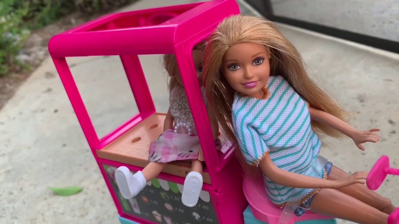 Barbie- Stacie & Chelsea Get Lost