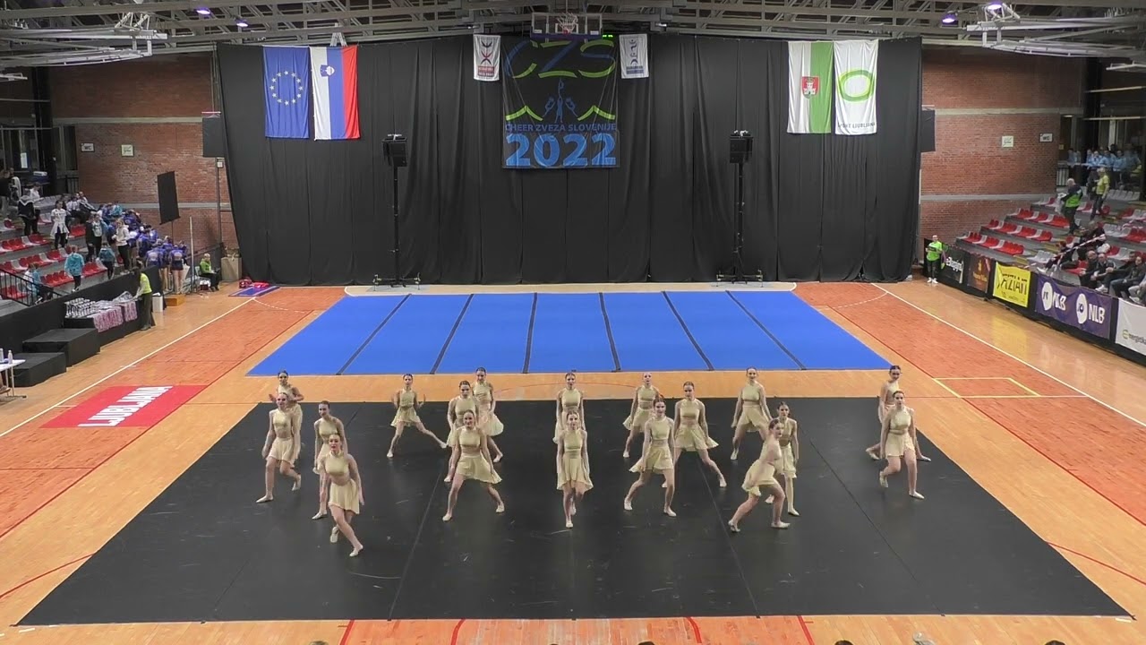 TD CZS 2022 — JTCJ — Junior Ladies {ŠKD POM PON 2000 — SVN}