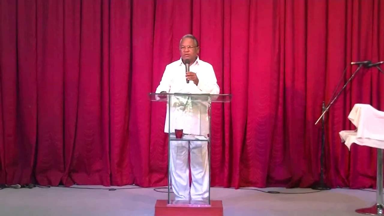Namathu Sinthanaigal Maruvathu Yepadi - Pastor Johnraj Sermon