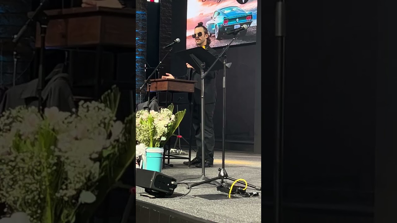 Son Nathan Riley delivers a eulogy at father Brett Riley's memorial service