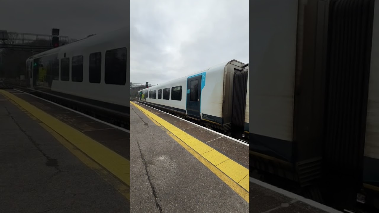 South Western Railway Class 444 departing Southampton Central
