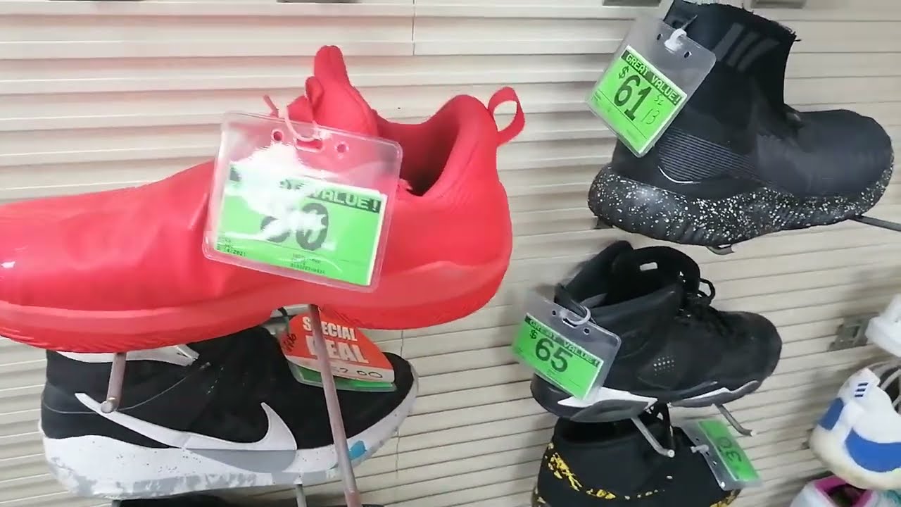 Prix ​​des tennis originaux 10$ avant BlackFriday des États-Unis.