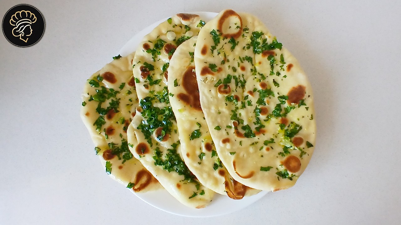 Simple Garlic Naan (No Yeast Needed)