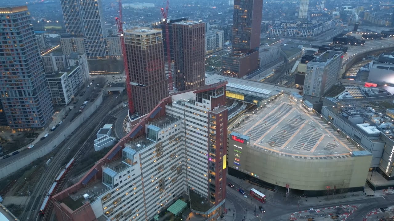 Insane Urban Drone Footage of Stratford, London (DJI Mini 3 Pro)