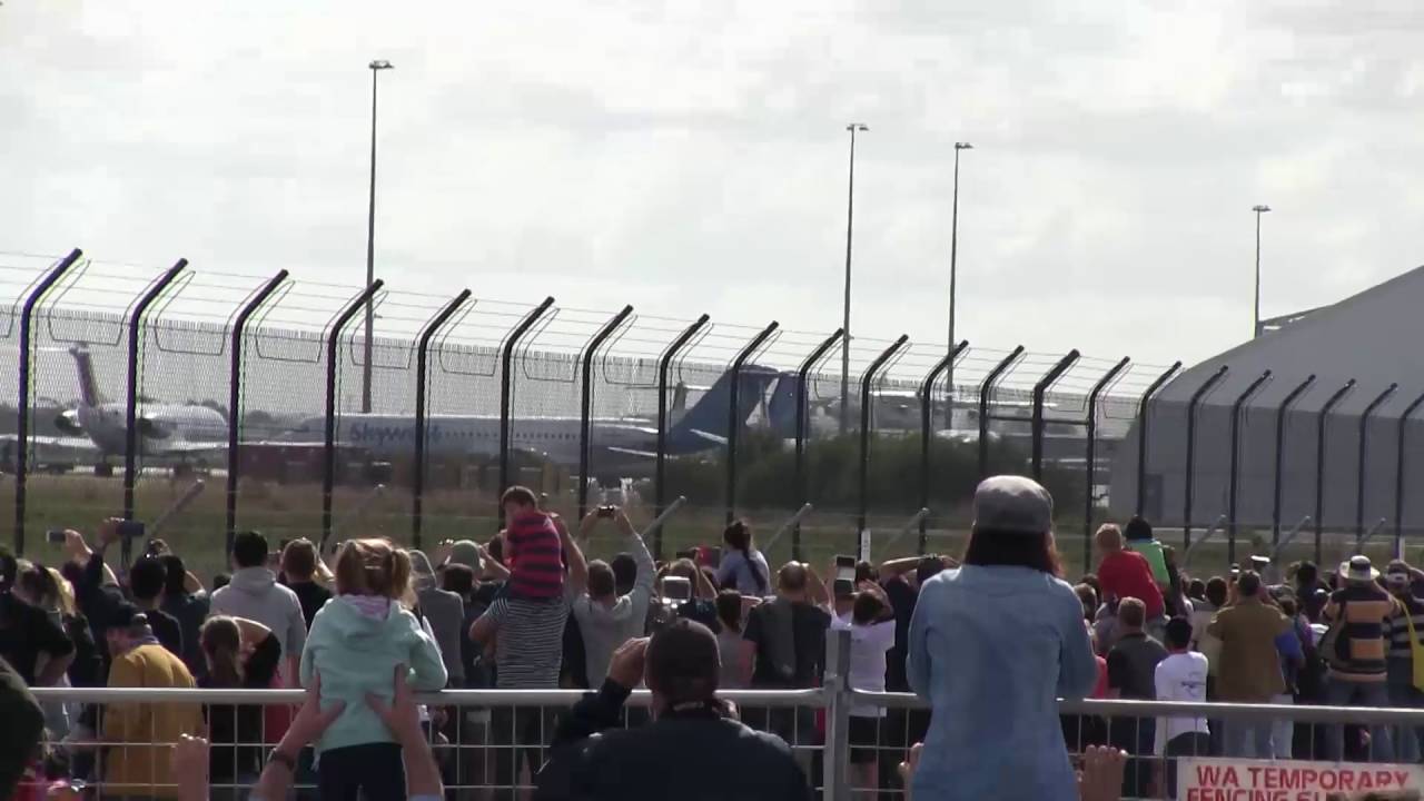Russian Space Shuttle carrier aircraft lands in Perth, Australia