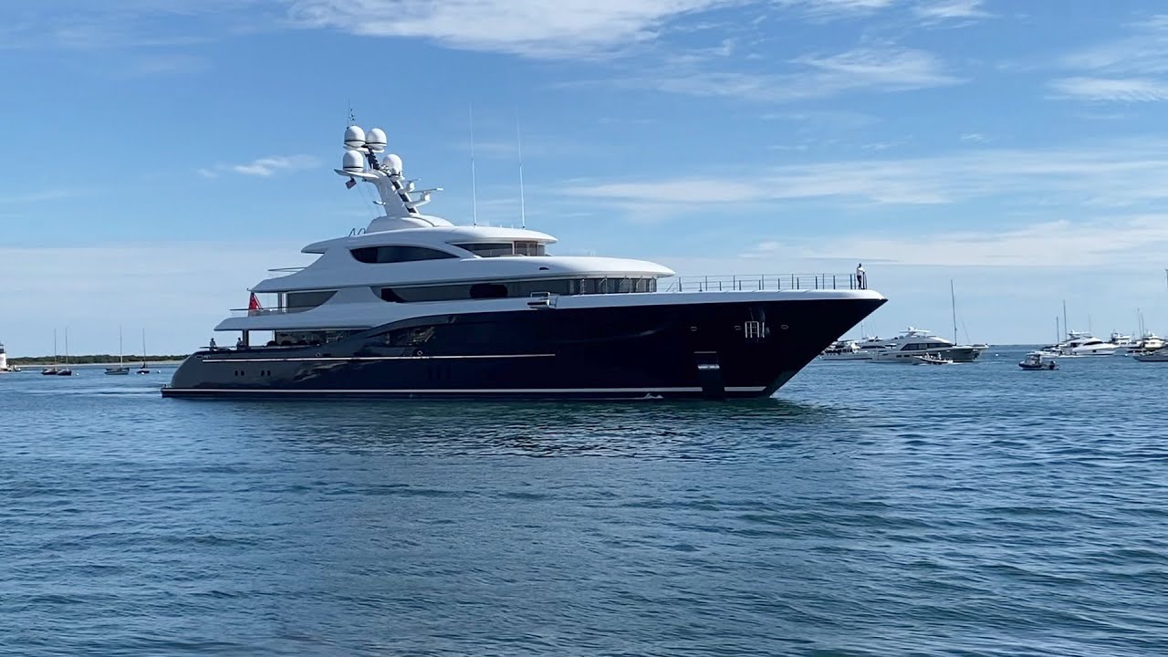 Tour of Nantucket super yachts!