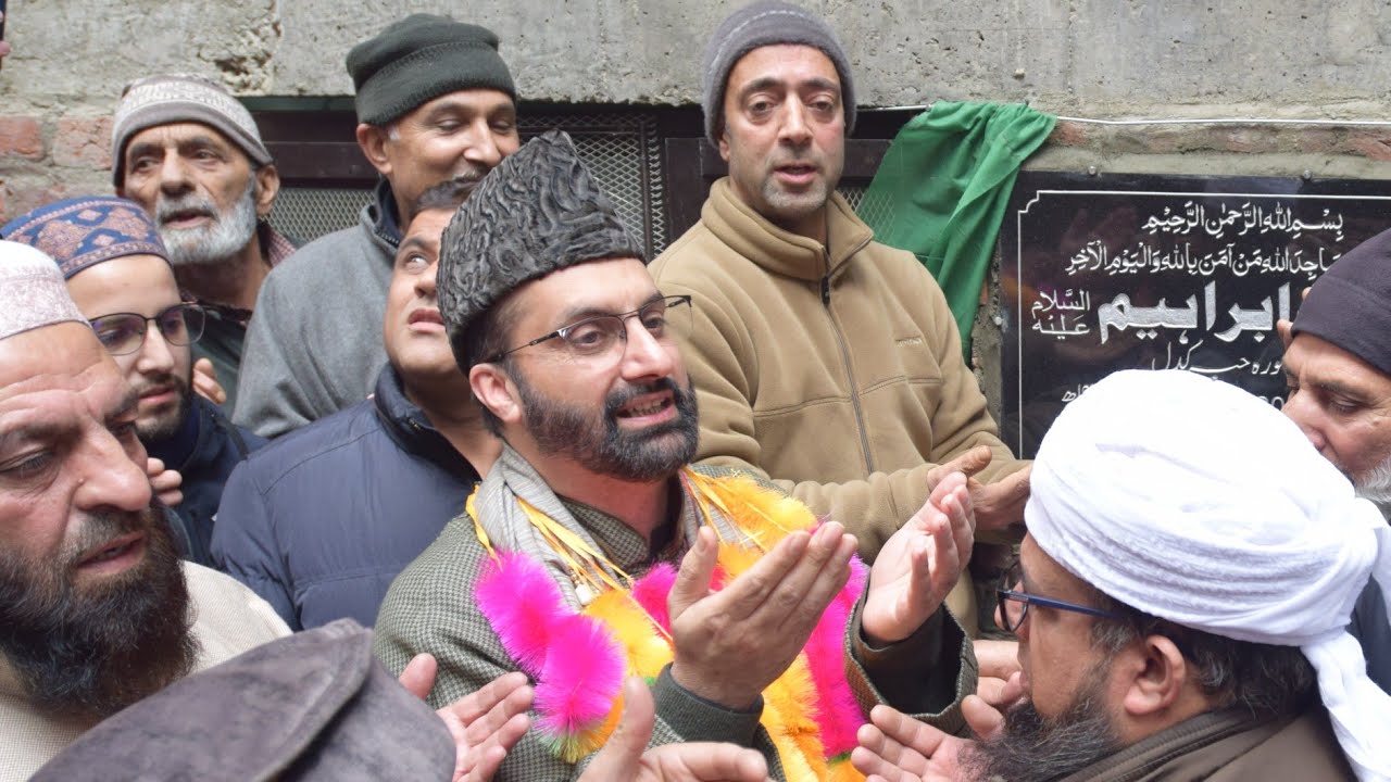 Mirwaiz-e-Kashmir Inaugurates Renovated Masjid Ibraheem at Haba Kadal