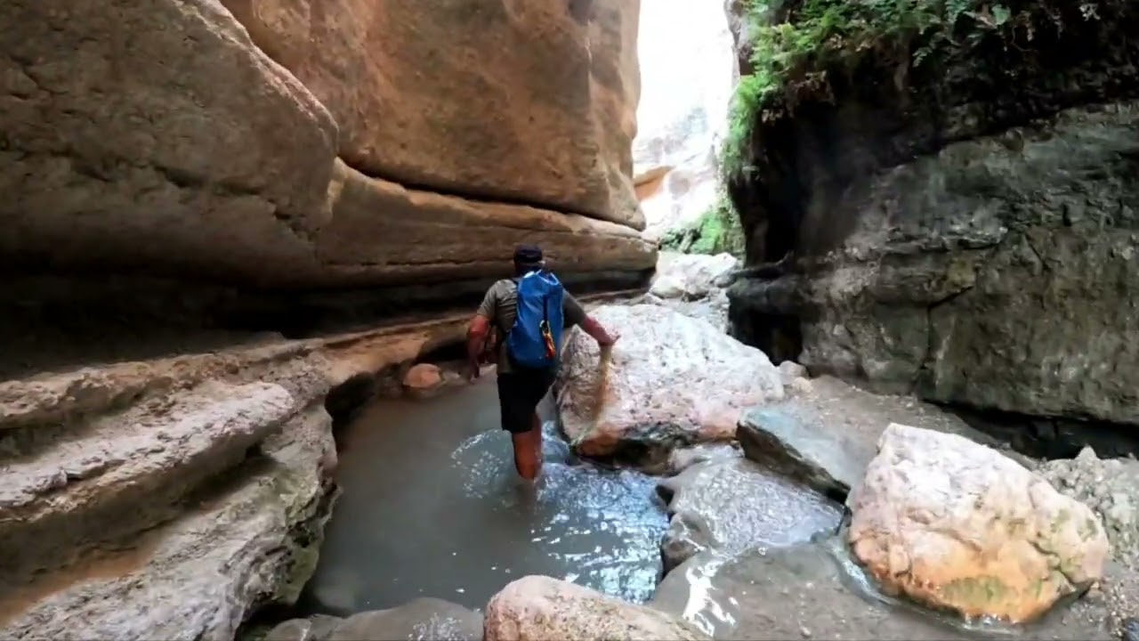 Barranco de la Luna ( SALERES - VALLE DE LECRIN ) Granada