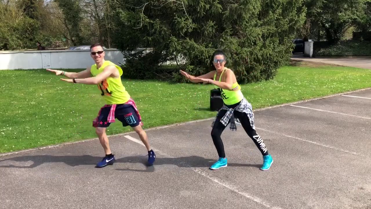 Bate Bate -Bip ZumbaFitness Gabriel & Harriet